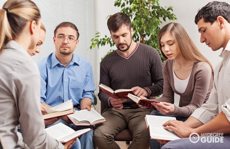2022 Best Accelerated Theology Degrees Online
