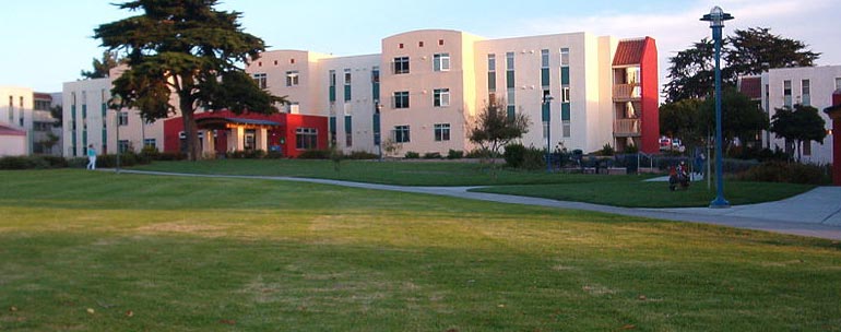 Campus de l'Université d'État de Californie Monterey Bay